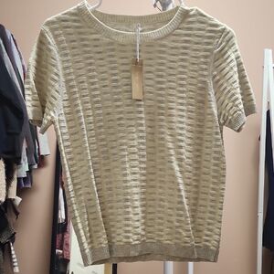 Textured Short Sleeve Sweater By Hello Nite Size Small